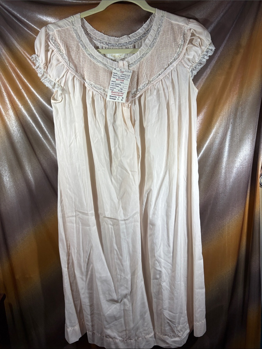 Vintage‎ Barbizon Women's Cream Short-Sleeve Nightgown with Lace Yoke 411